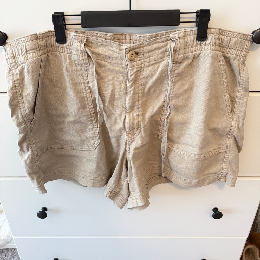 American Eagle Dreamy Drape Linen Blend Shorts